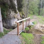 Steg an der Quelle